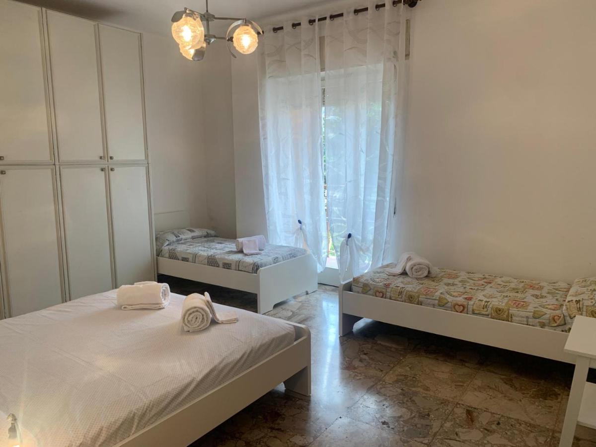 Casa Vacanza! A 50M Dal Mare! Bordighera Extérieur photo