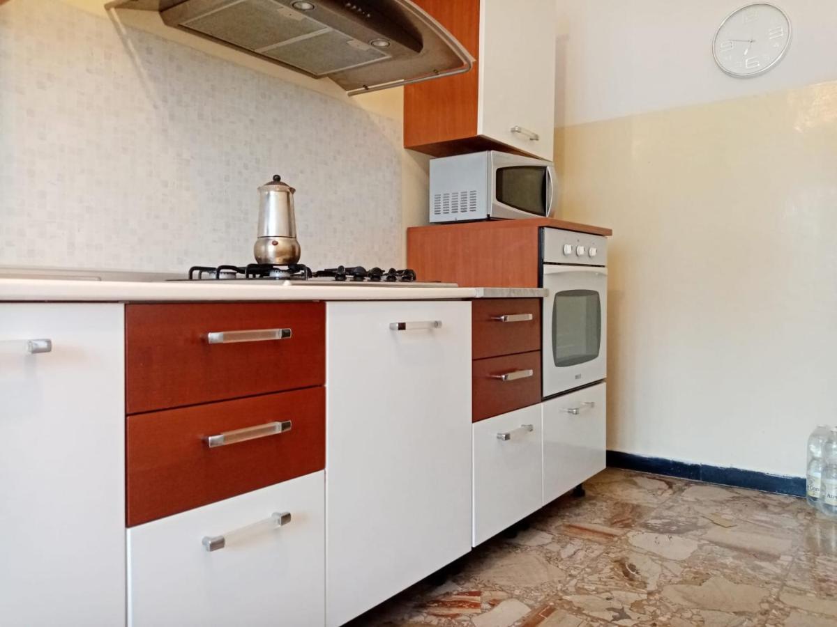 Casa Vacanza! A 50M Dal Mare! Bordighera Extérieur photo
