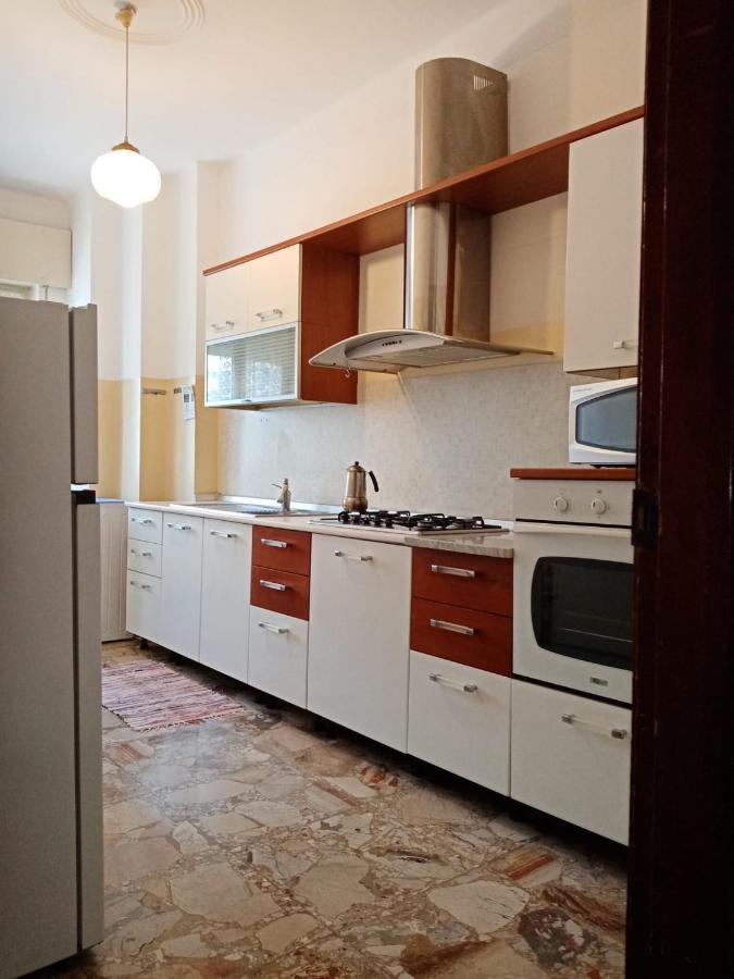 Casa Vacanza! A 50M Dal Mare! Bordighera Extérieur photo
