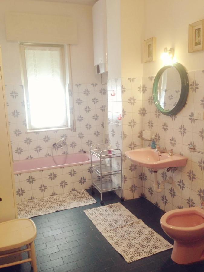 Casa Vacanza! A 50M Dal Mare! Bordighera Extérieur photo